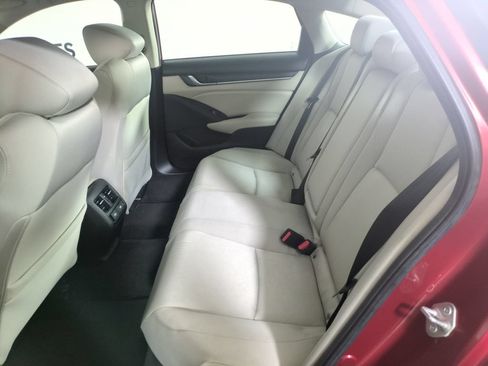 Used 2021 Honda Accord EX image 27