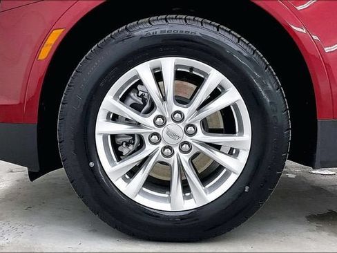 Certified 2022 Cadillac XT5 Luxury AWD/4WD image 10