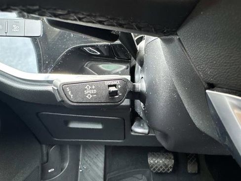 Used 2022 Audi Q3 2.0T Premium Plus image 16
