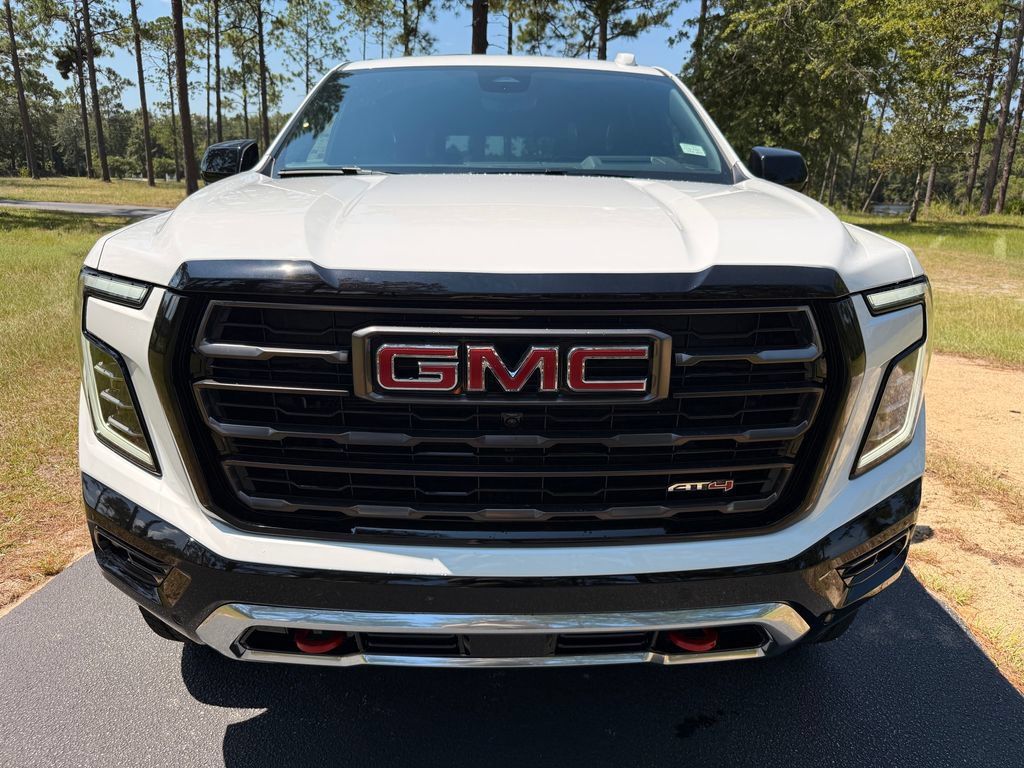 New 2026 GMC Yukon AT4 Ultimate w/ LPO, Floor Liner Package AWD/4WD image 9