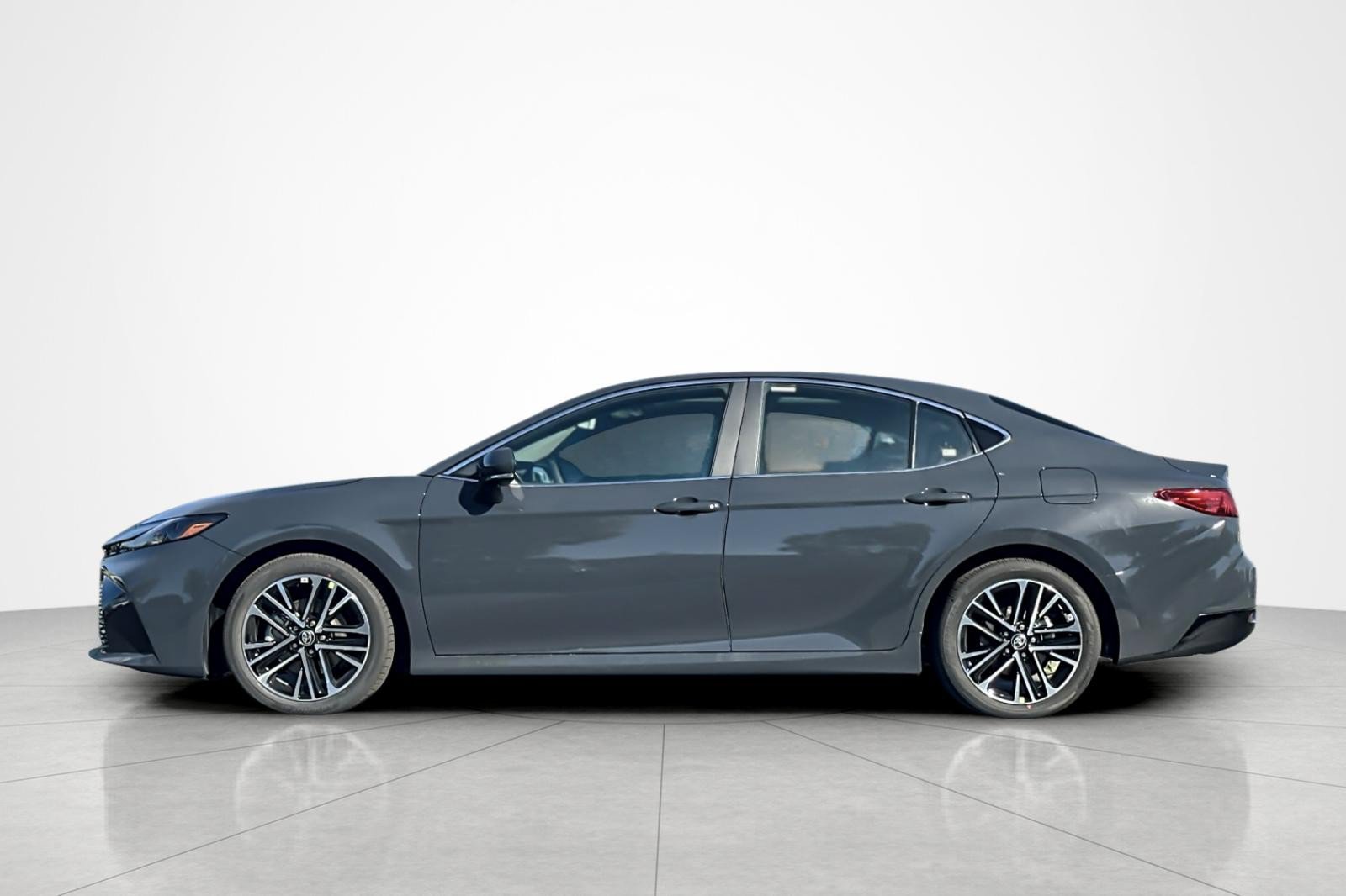 New 2026 Toyota Camry XLE w/ Premium Package FWD image 2