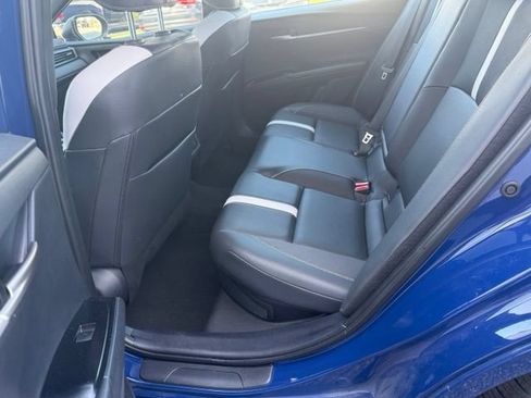 Used 2025 Toyota Camry SE FWD image 18