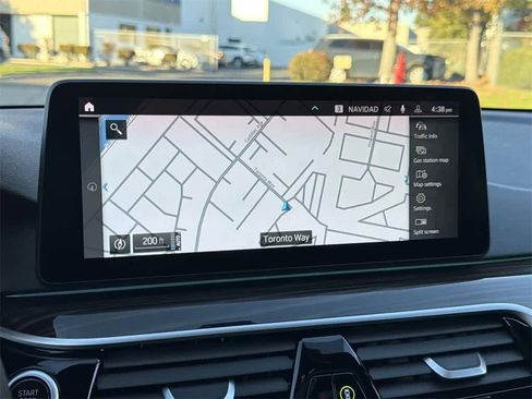 Used 2023 BMW 530e xDrive image 16