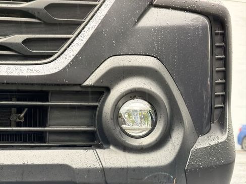 Certified 2023 Subaru Outback AWD/4WD image 11