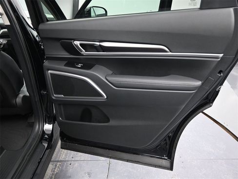 New 2025 Kia Telluride S image 20