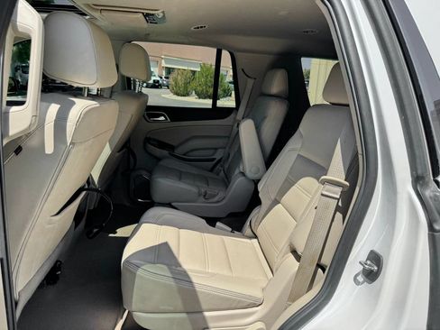Used 2019 GMC Yukon Denali w/ Denali Ultimate Package AWD/4WD image 28