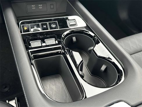 New 2025 Nissan Murano Platinum w/ Cargo Package image 16