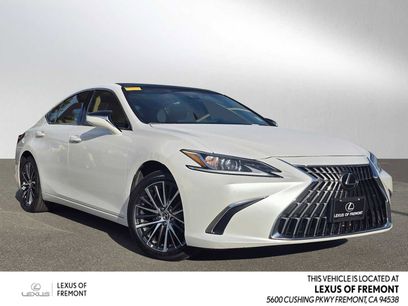 Used 2025 Lexus ES 350 w/ Premium Package