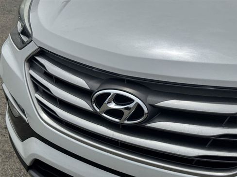 Used 2017 Hyundai Santa Fe Sport AWD/4WD image 10