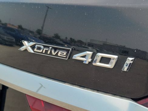 Used 2020 BMW X7 xDrive40i w/ Premium Package AWD/4WD image 12