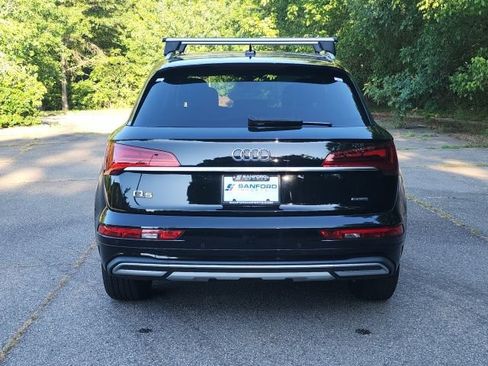 Used 2021 Audi Q5 2.0T Premium w/ Convenience Package AWD/4WD image 4