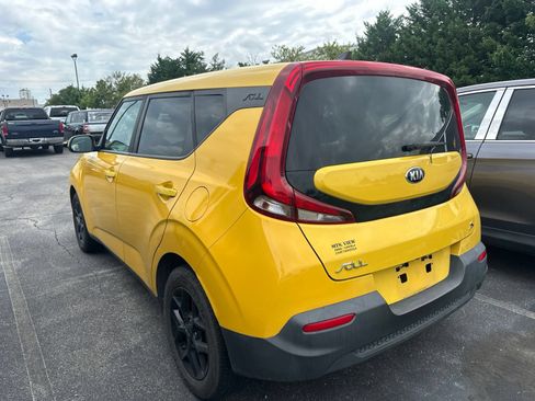 Used 2020 Kia Soul S FWD image 5