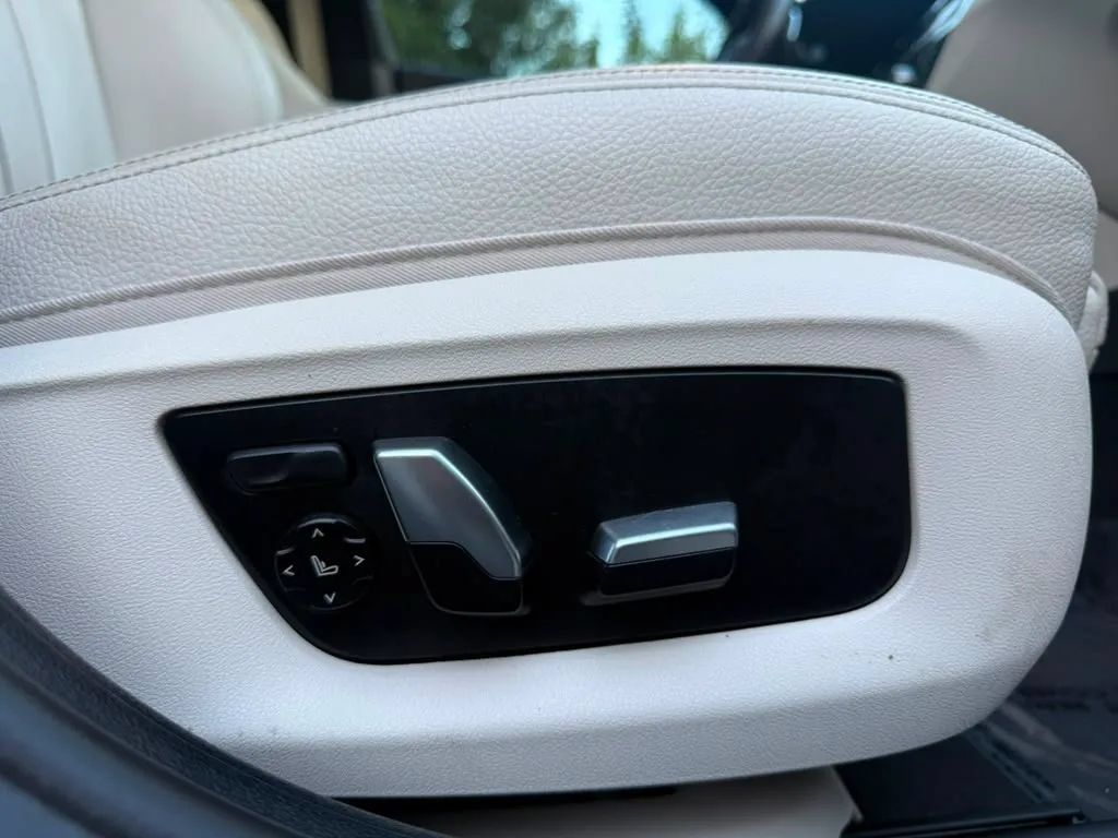 Used 2017 BMW 530i RWD image 40