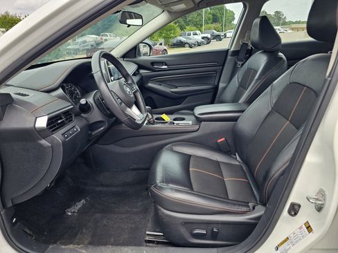 Used 2021 Nissan Altima 2.5 SR AWD/4WD image 16