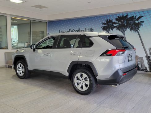 Used 2024 Toyota RAV4 LE image 3