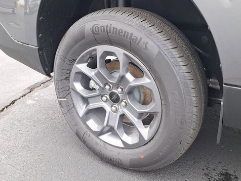 New 2025 Ford Maverick XLT w/ Equipment Group 301A image 23