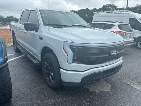 Used 2025 Ford F150 Lightning Flash AWD/4WD image 2