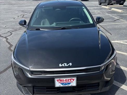 Used 2025 Kia K4 FWD image 4