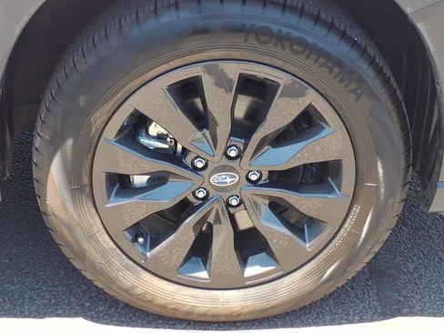 Certified 2025 Subaru Outback Onyx Edition AWD/4WD image 9