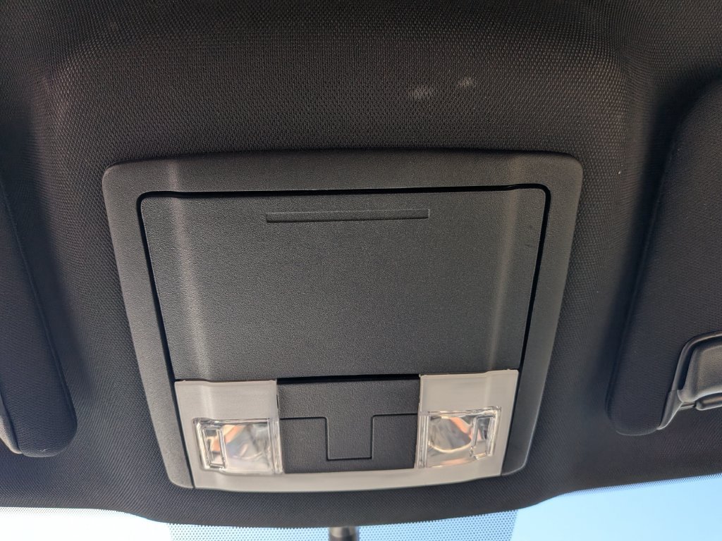 Used 2019 Ford Explorer Limited w/ Class III Trailer Tow Package FWD image 23