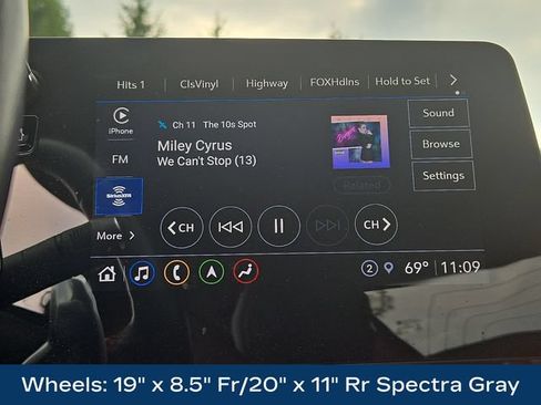 Used 2022 Chevrolet Corvette Stingray Preferred Conv w/ Z51 Performance Package RWD image 16