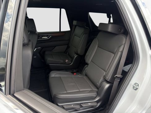 New 2026 GMC Yukon Denali w/ LPO, Floor Liner Package AWD/4WD image 13