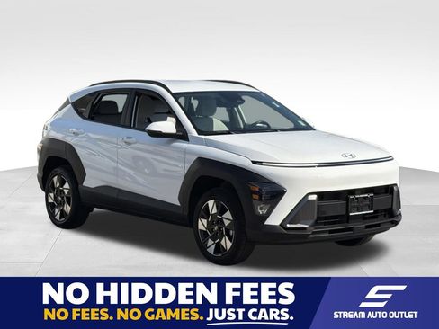 Used 2024 Hyundai Kona SEL AWD/4WD image 1