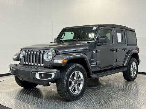 Certified 2022 Jeep Wrangler Unlimited Sahara w/ Cold Weather Group image 3
