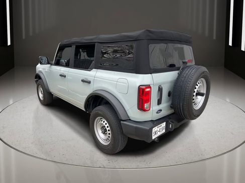 Used 2022 Ford Bronco 4-Door image 8