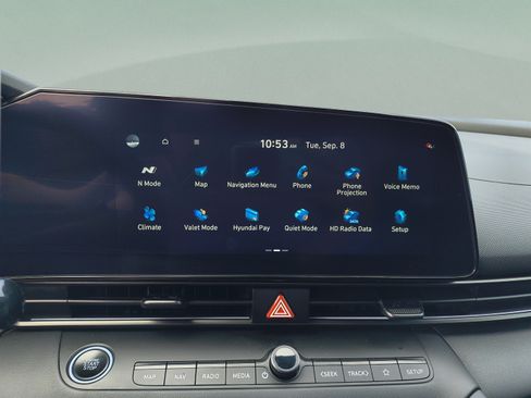 Certified 2025 Hyundai Elantra N FWD image 25