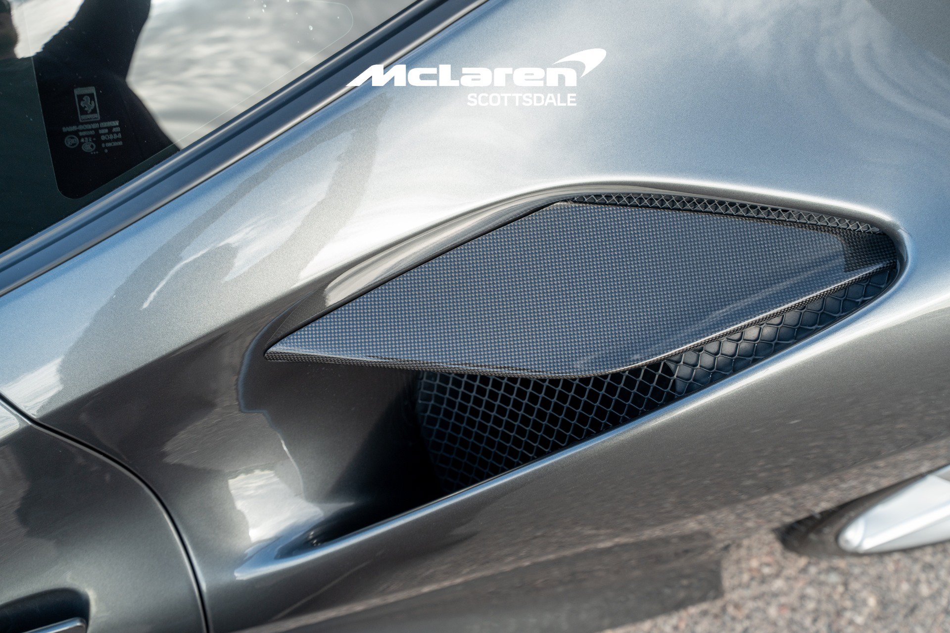 Used 2020 Ferrari F8 Tributo RWD image 39