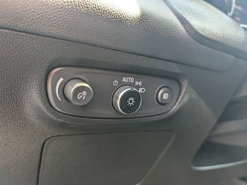 Used 2023 Buick Encore GX Preferred w/ Cold Weather Comfort Package image 16