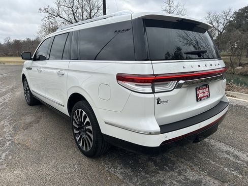 Used 2024 Lincoln Navigator L Black Label image 3