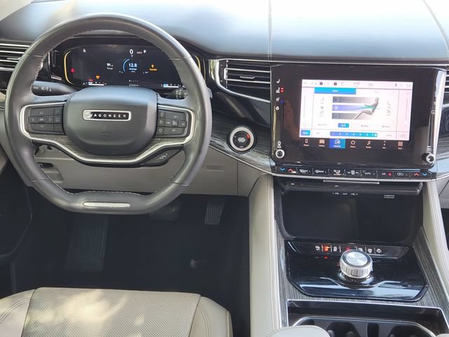 Used 2022 Jeep Wagoneer Series III w/ Flexible Seating Group RWD image 26