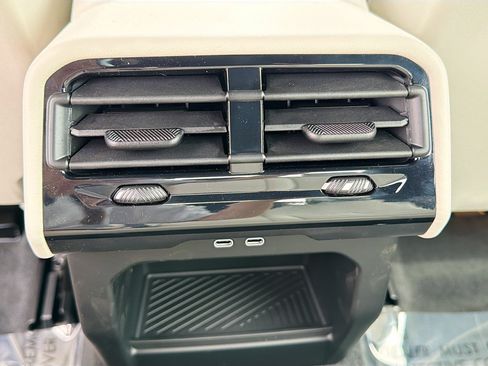 New 2027 BMW 530i RWD image 20