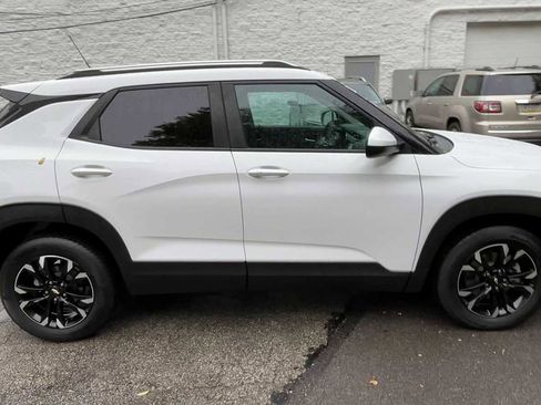 Certified 2023 Chevrolet TrailBlazer LT w/ Convenience Package image 9