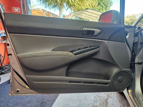 Used 2010 Honda Civic LX image 10