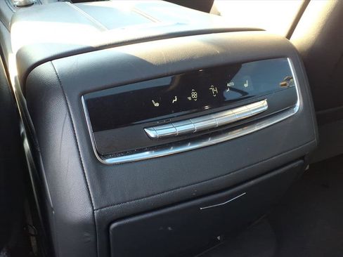 Used 2021 Cadillac Escalade ESV Sport w/ Driver Assist Tech Package image 21