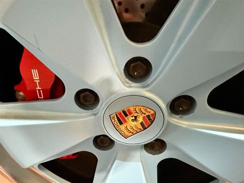 Used 2006 Porsche 911 image 30