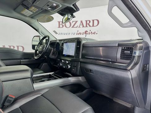 Used 2023 Ford F250 Lariat w/ Chrome Package image 33