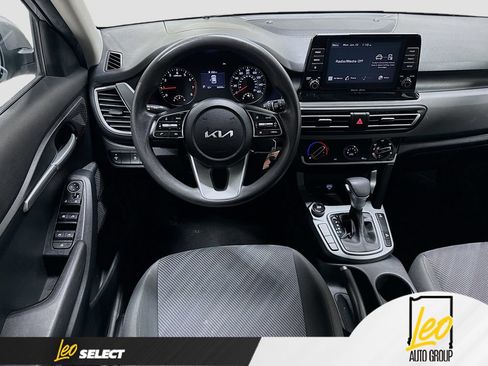 Used 2023 Kia Seltos LX AWD/4WD image 23