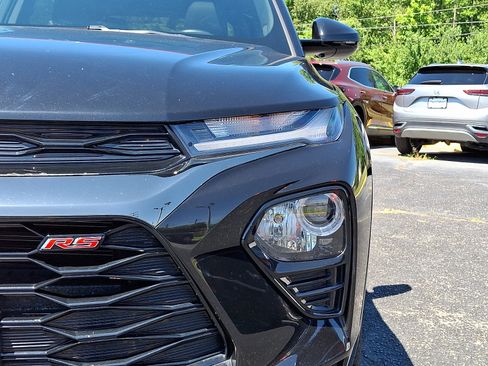 Used 2021 Chevrolet TrailBlazer RS w/ Sun and Liftgate Package AWD/4WD image 10