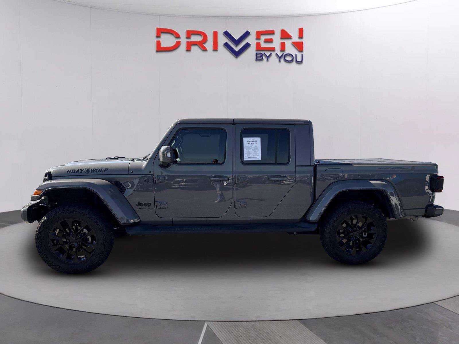 Used 2023 Jeep Gladiator Overland AWD/4WD image 5