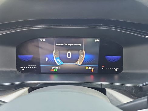 Used 2022 Volkswagen Taos S image 18