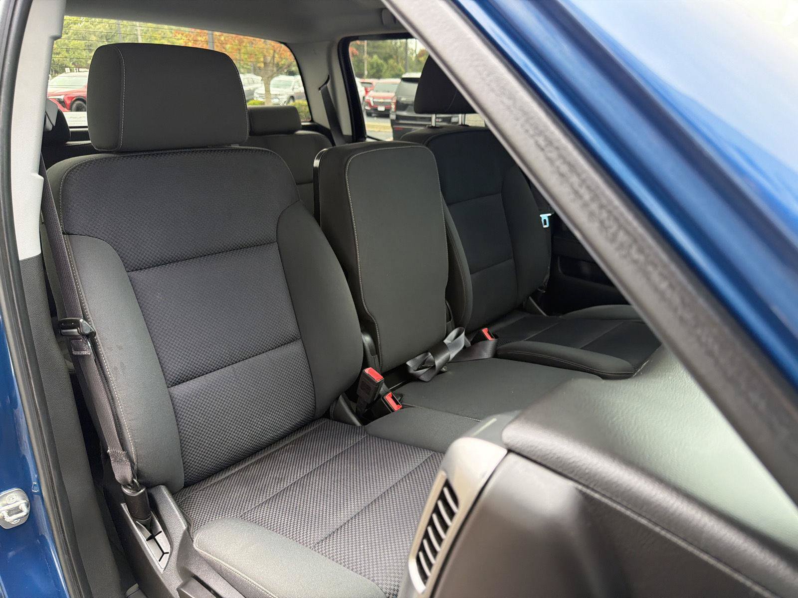Used 2015 Chevrolet Silverado 1500 LT w/ All Star Edition AWD/4WD image 29