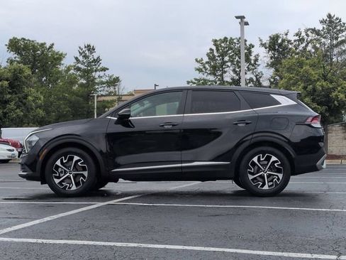 Used 2023 Kia Sportage EX FWD image 8