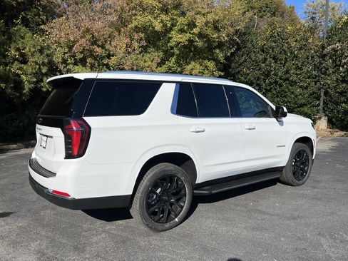 New 2026 Chevrolet Tahoe LS image 11