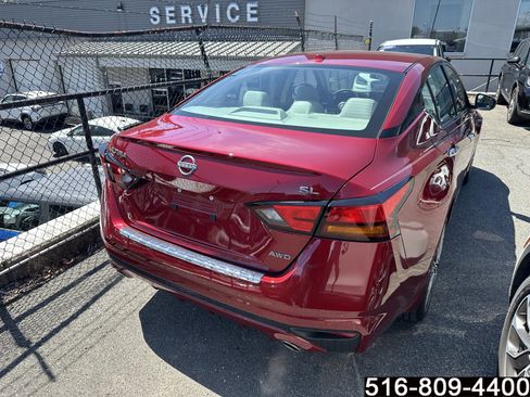 Used 2023 Nissan Altima 2.5 SL AWD/4WD image 5