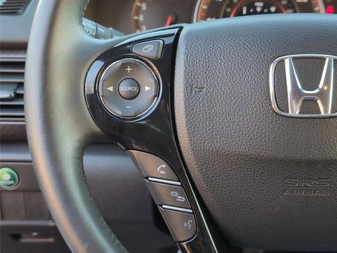 Used 2016 Honda Accord Sport image 25