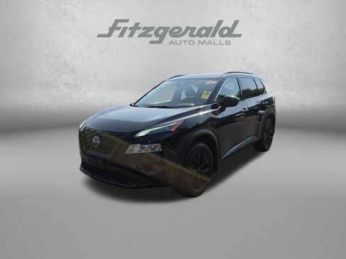 Used 2023 Nissan Rogue SV w/ SV Premium B Package AWD/4WD image 3